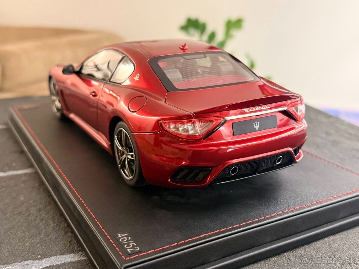1:18 2015 Maserati Gran Tourismo MC - 211 TwoEleven - 5