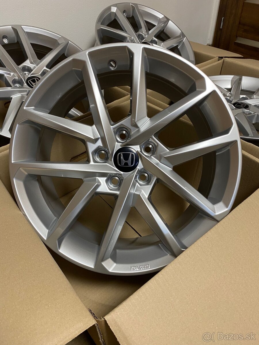 5x114.3 R18 - 5
