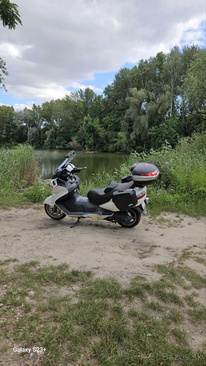 Suzuki burgman 650 executive - 5