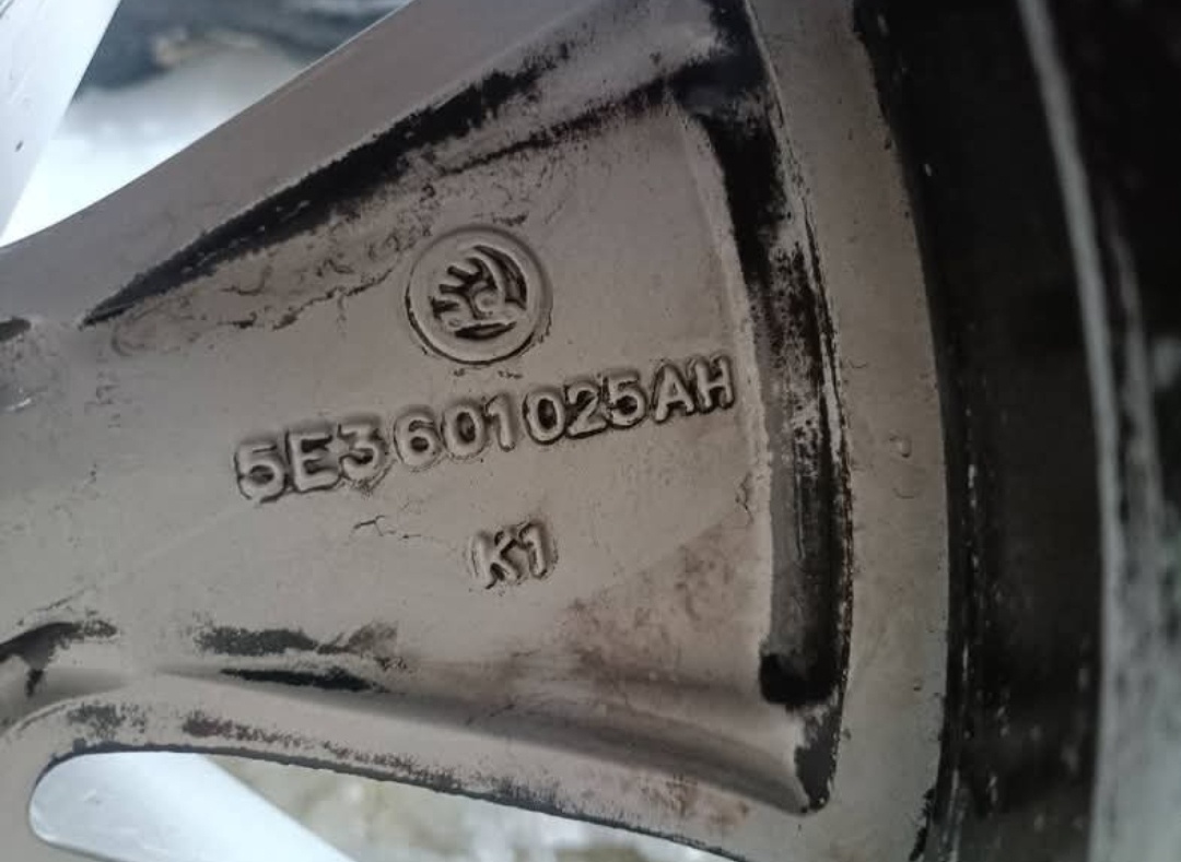 Predám originál elektróny Škoda R16 Letné - 5