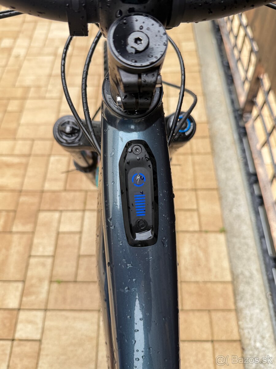 Specialized E-bike - 5