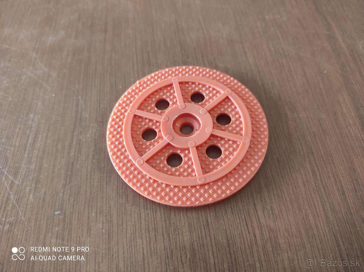 Predám nové tanierové hmoždinky - 5