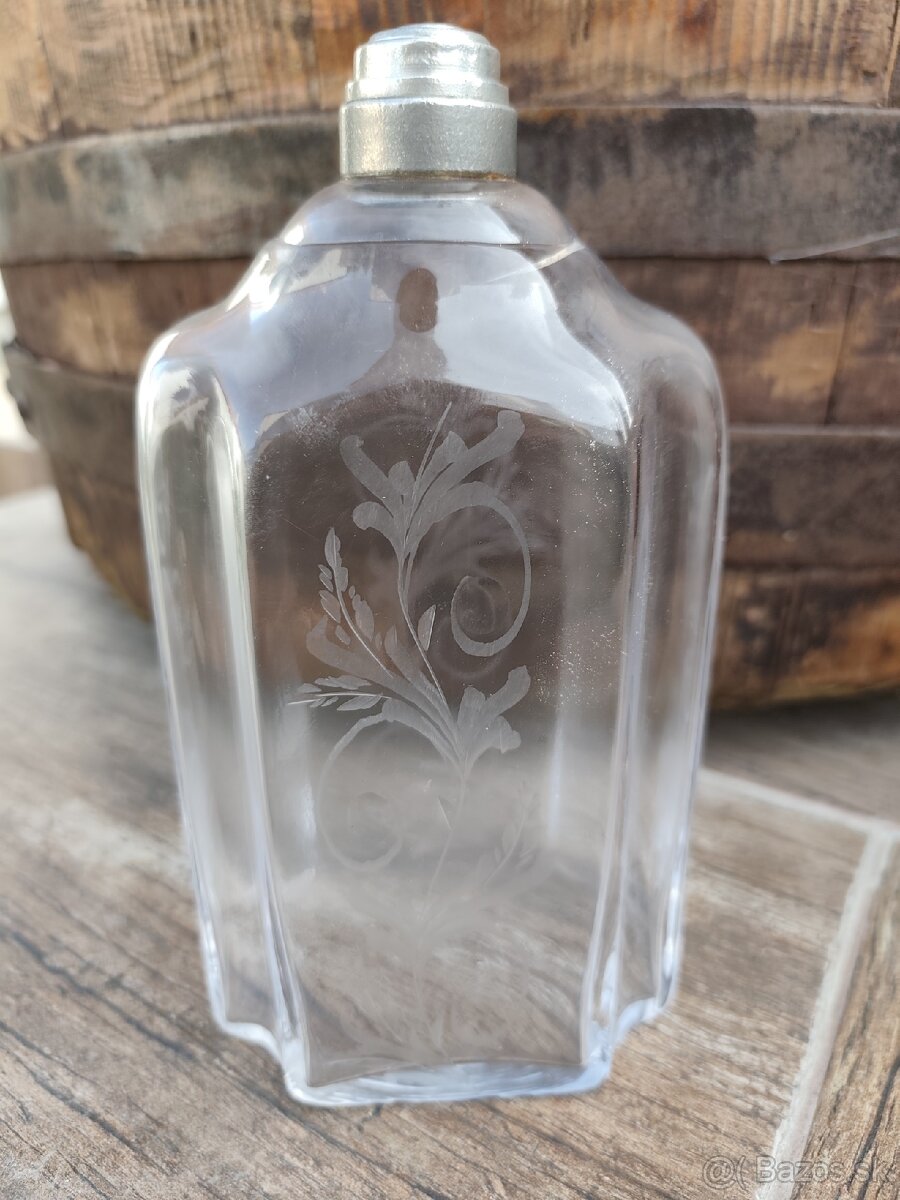 Stará fľaša s motívom - 5
