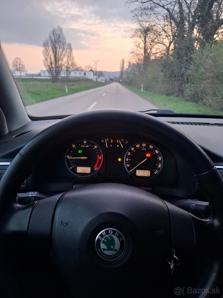 Predám Škoda Superb 1 2.0TDI Facelift. - 5