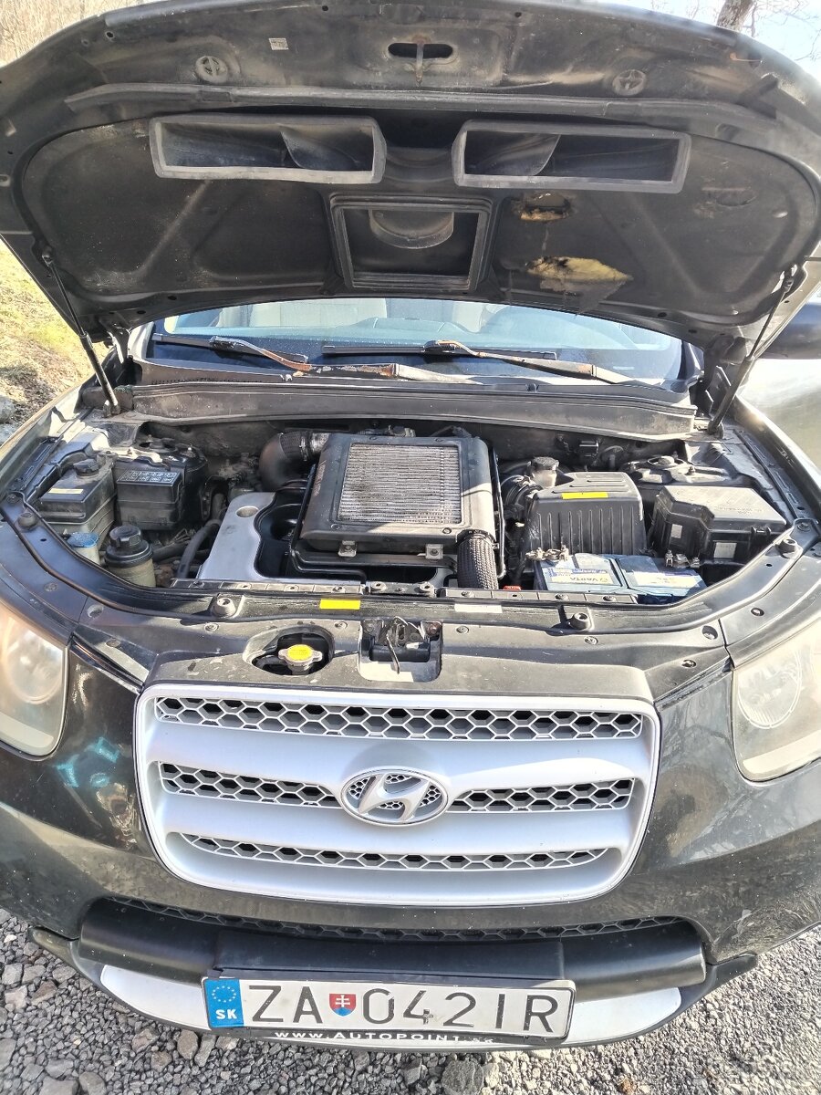 Nepojazdný Hyundai Santa Fe 2 4x4 2.2Crdi - 5