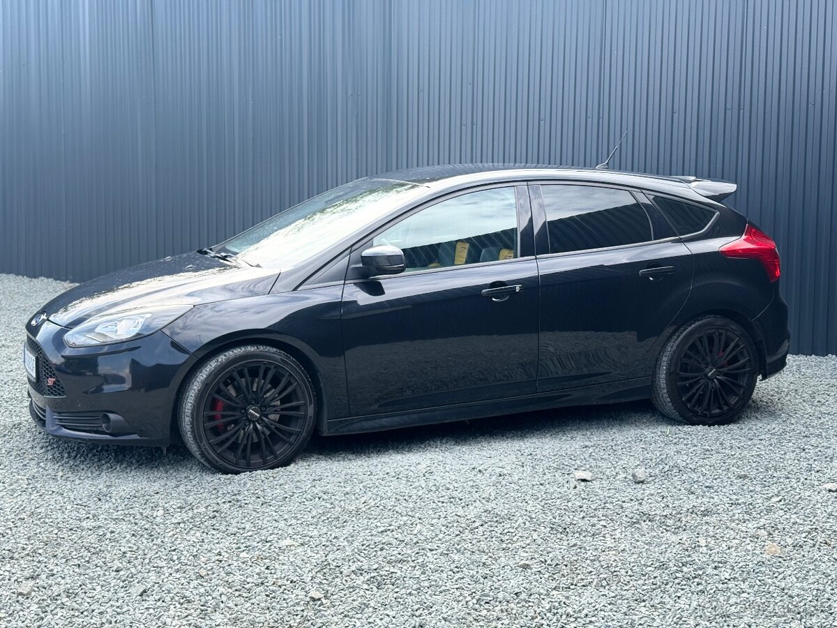 Ford Focus ST Recardo sedadla - 5