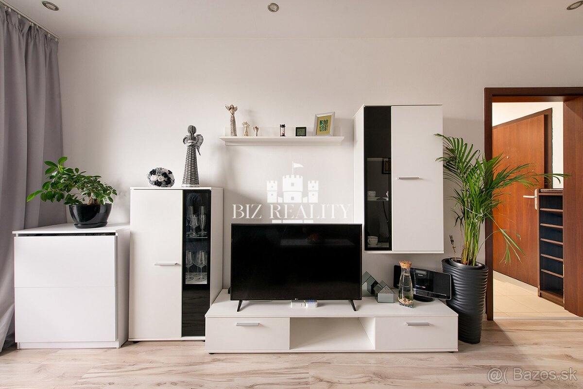 NA PREDAJ svetlý 2-izbový byt s lodžiou - 5