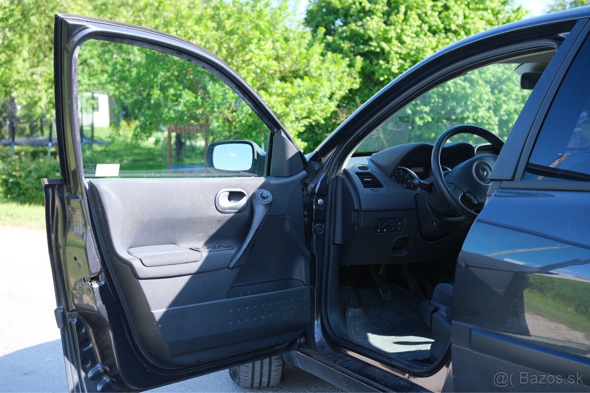 Predám Renault Megane - 5