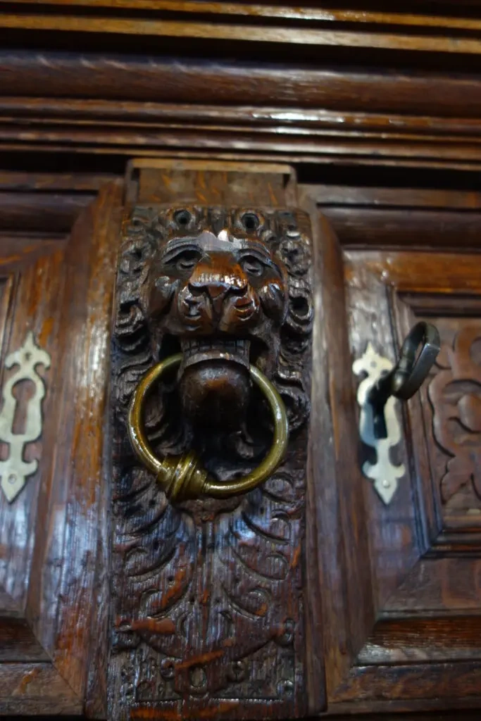 Príborník – bufet gotický ( 112 ). - 5