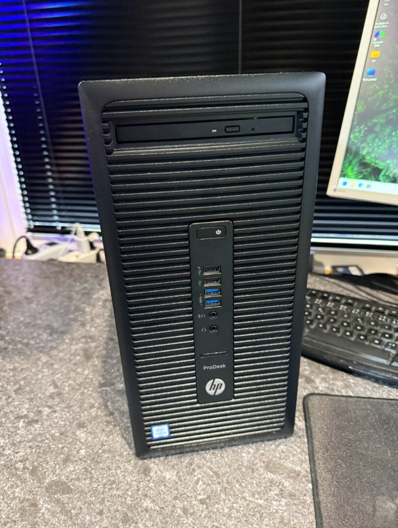 Počítač i3-6100 / RX 560 4GB / 8GB / SSD + HDD - 5