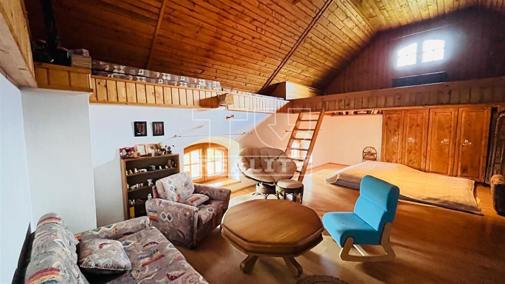 Pripravujeme do ponuky nádhernú zrekonštruovanú usadlosť... - 5