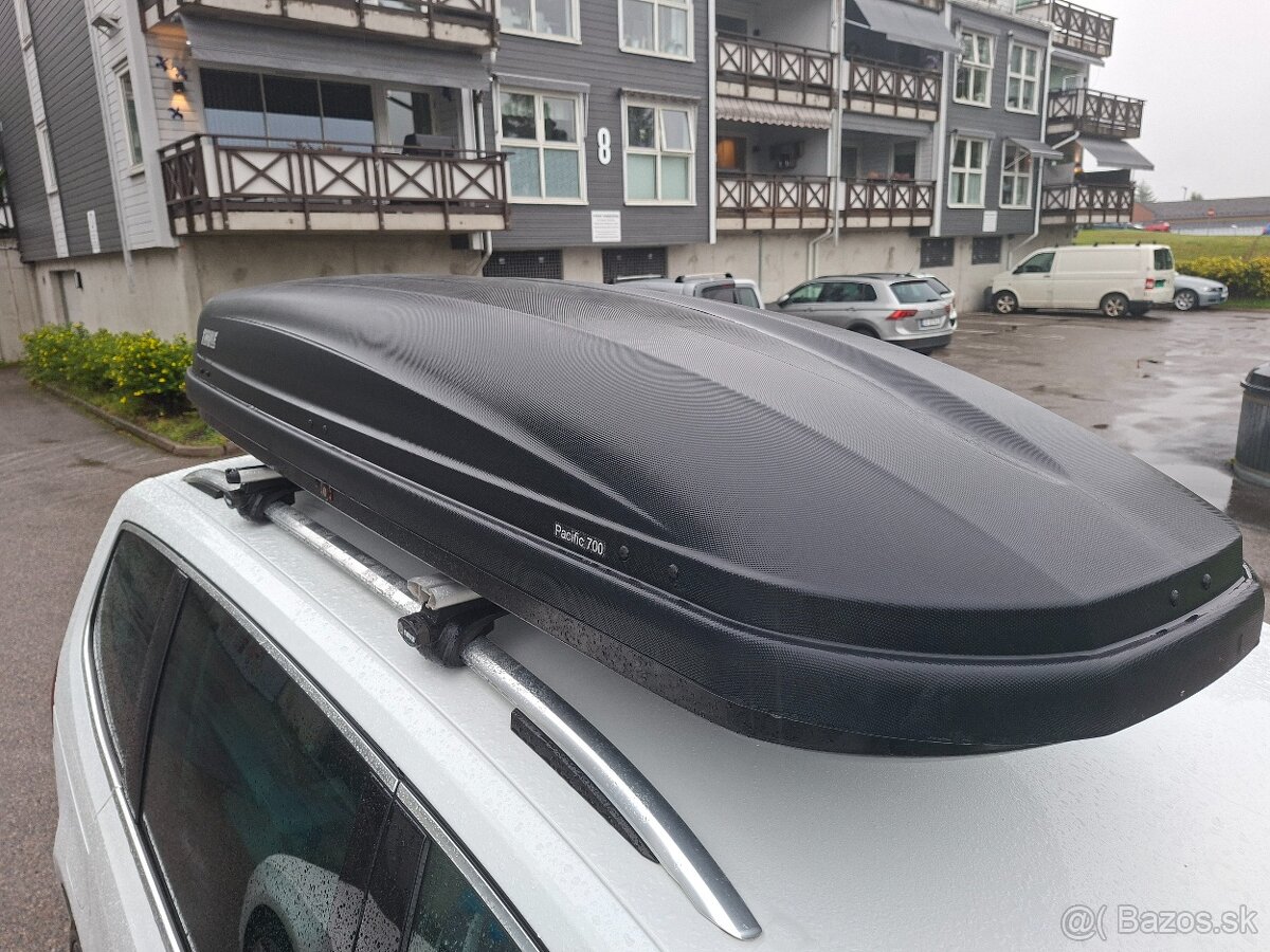 Thule pacific 700 stresny box cierny - 5