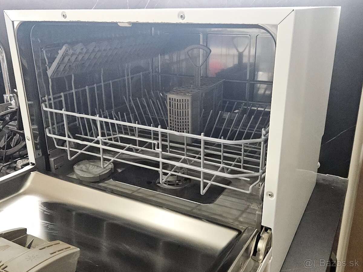 Stolova umyvacka Bosch - 5