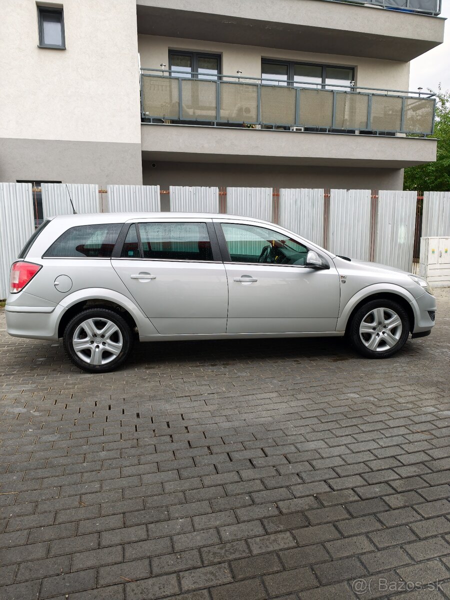 Opel Astra H 1.9CDTI 74kw - 5