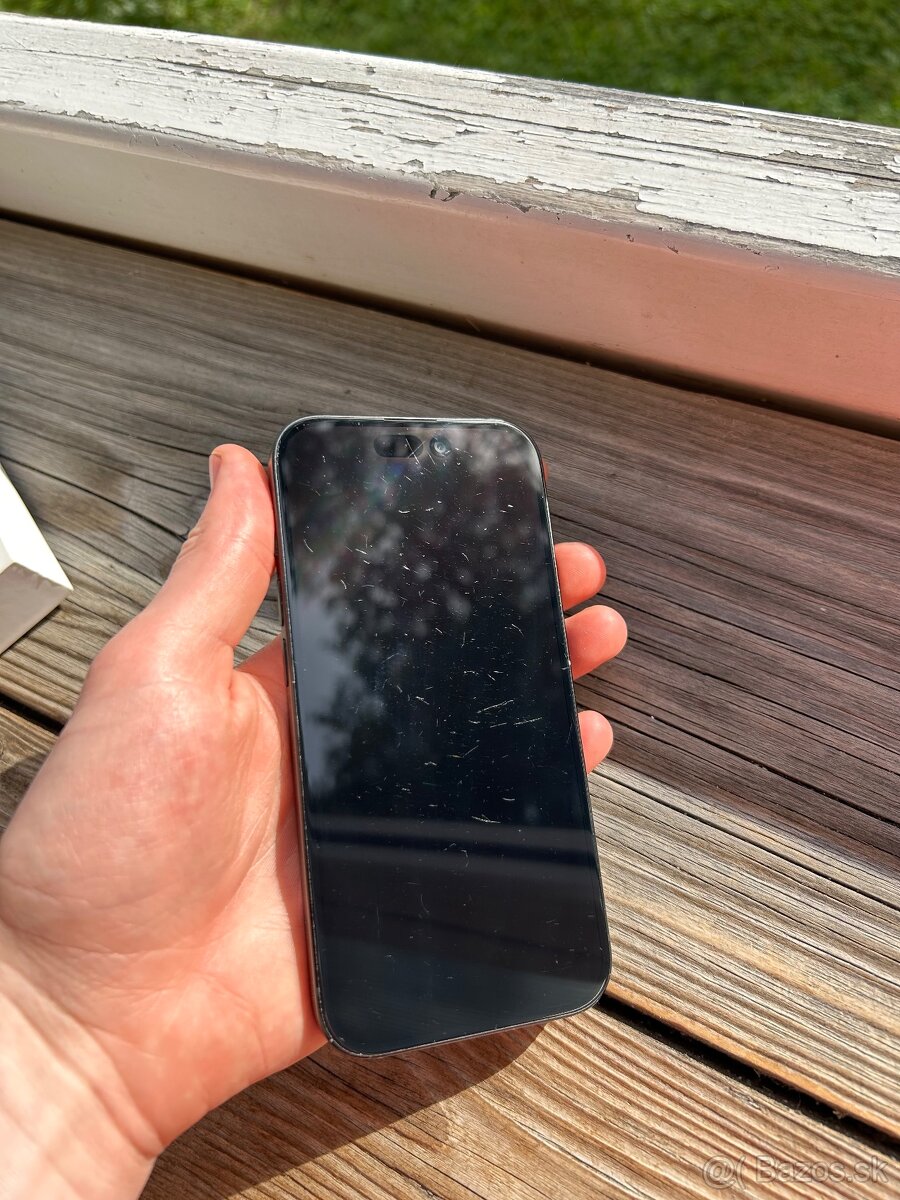 iPhone 15 - 5