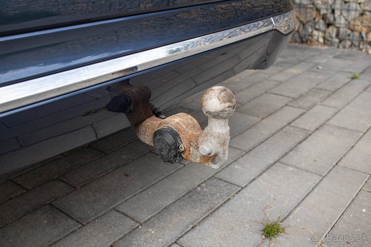 Volvo XC60 B5 184kW mHEV Inscription AWD A/T - 5