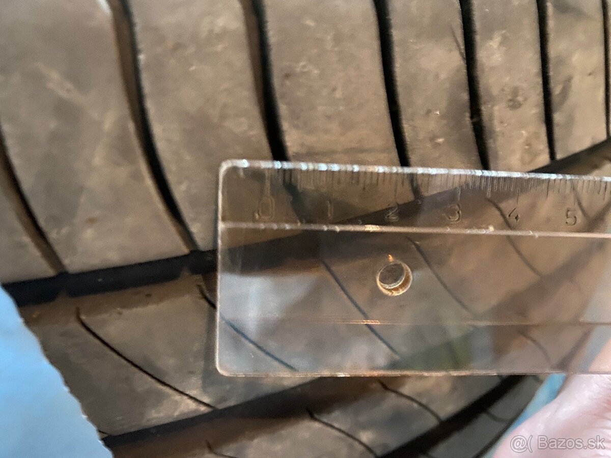 Predám letné Pneu Michelin E Primacy 235/45 R18 98W - 5