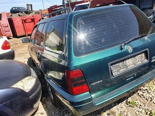 Volkswagen Golf III (3) 2,0i 85kw kód: AGG - 5