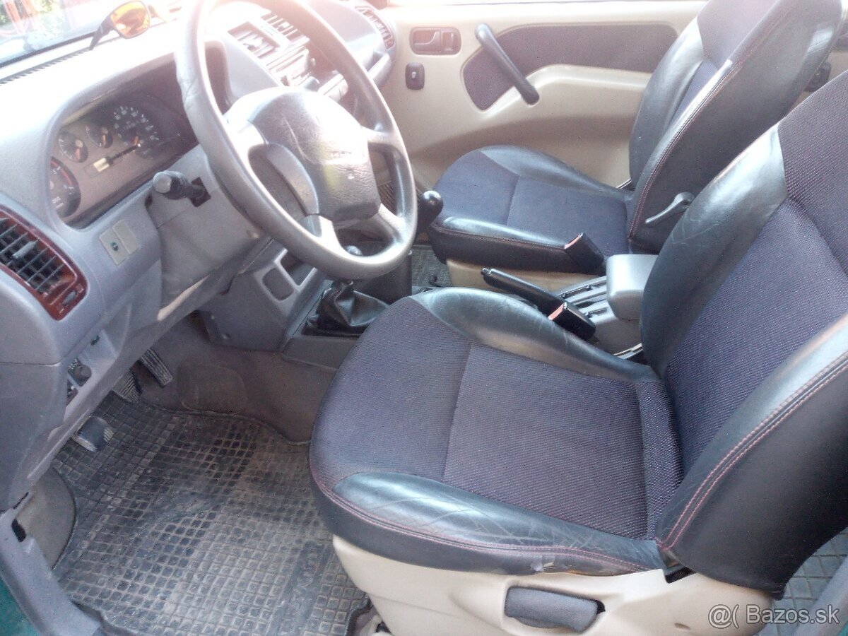 Terrano 2.7 92kw diesel 4x4 - 5