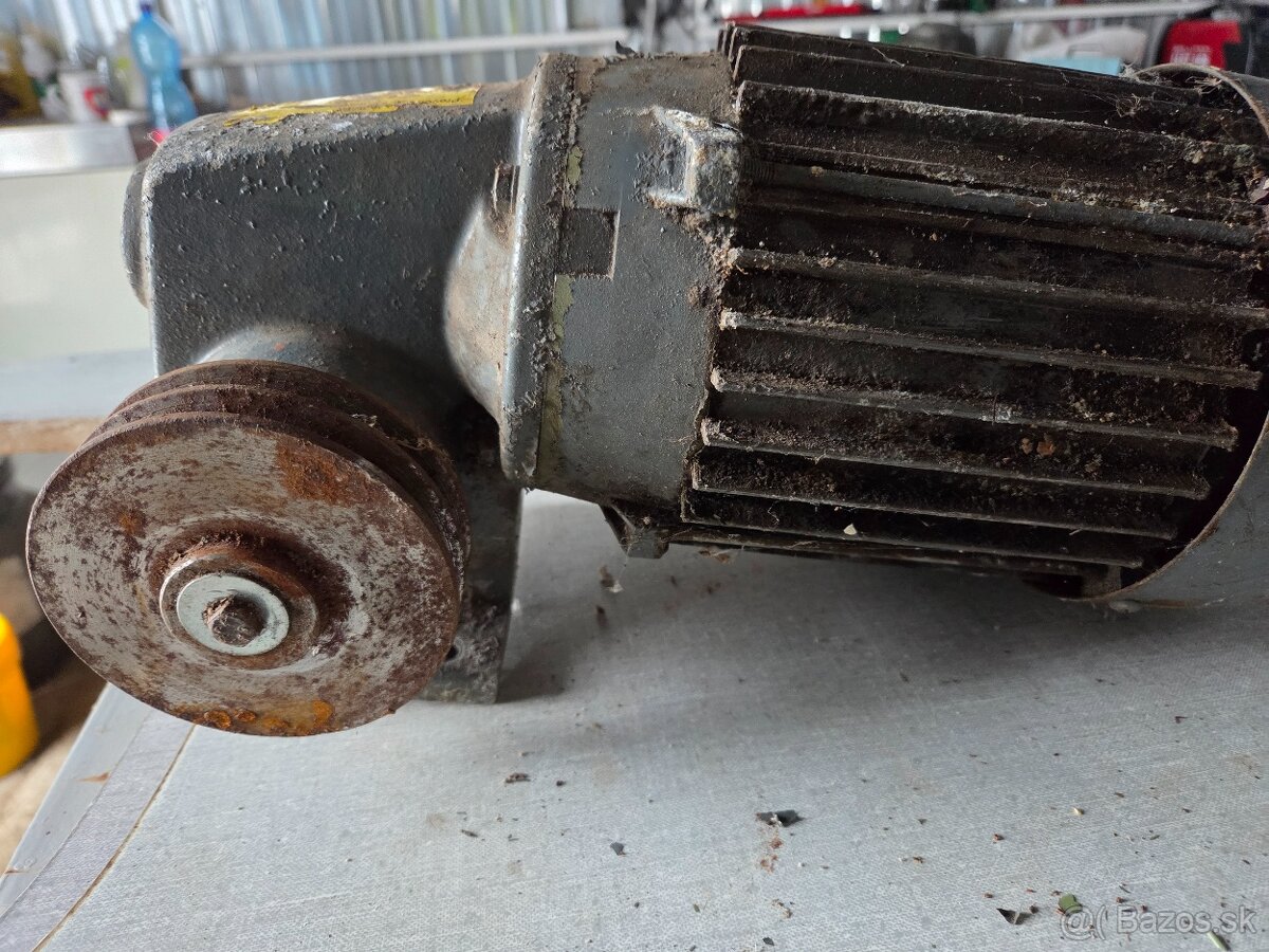 motor s prevodovkou - 5