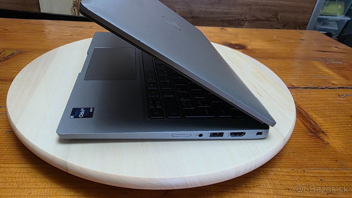 Dell Latitude 5330 I5,16RAM,500NVME - 5