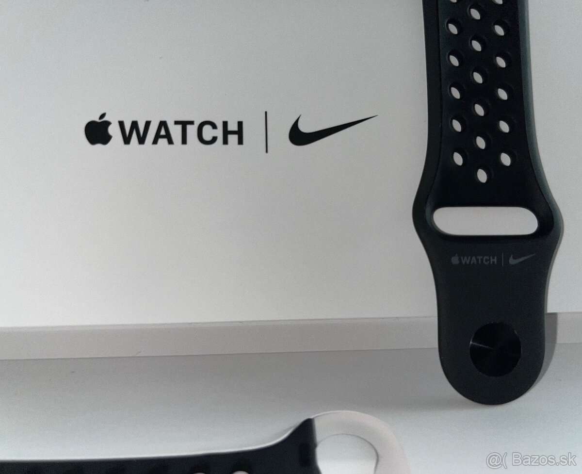 Apple Watch SE 40mm NIKE+ (1. gen) - 5