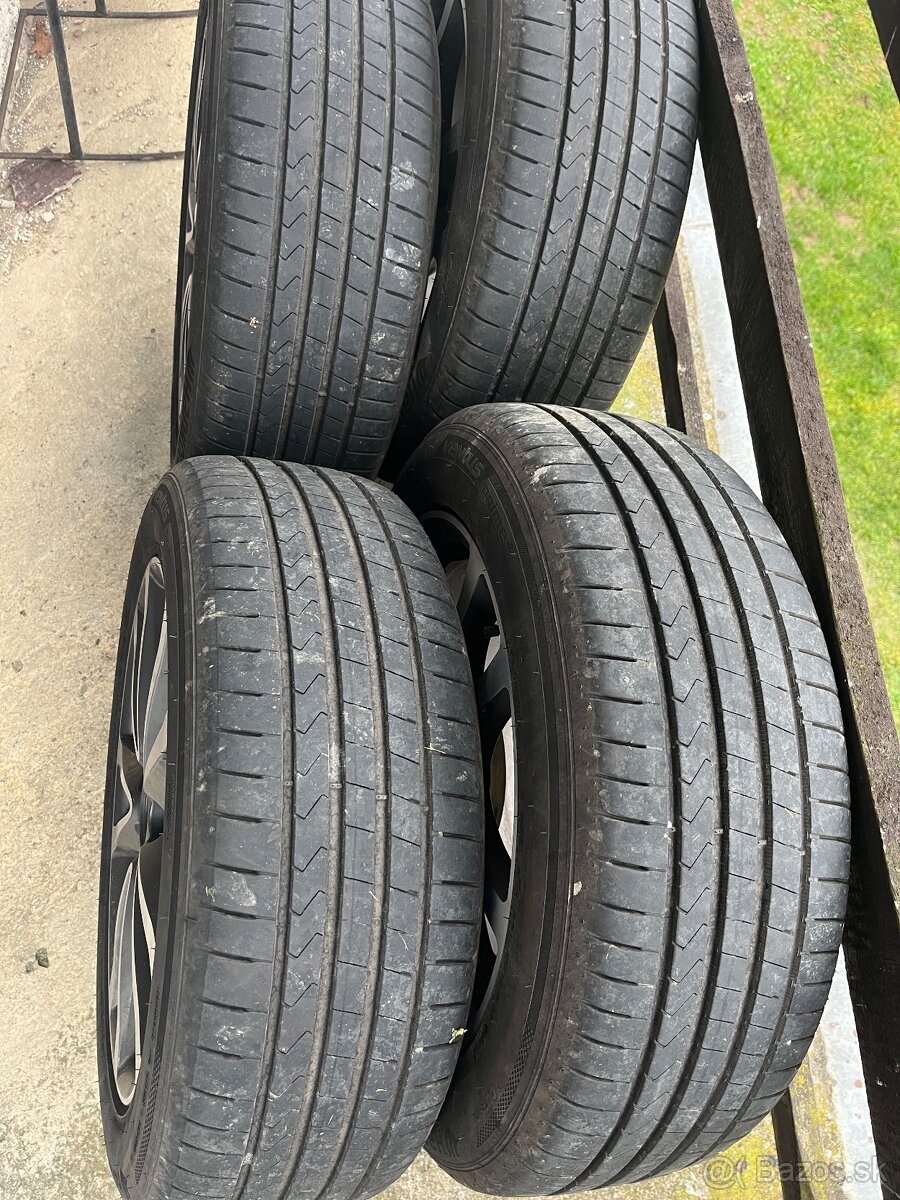 Toyota avensis kombi 2.0 91 kW chip na 110 kw - 5