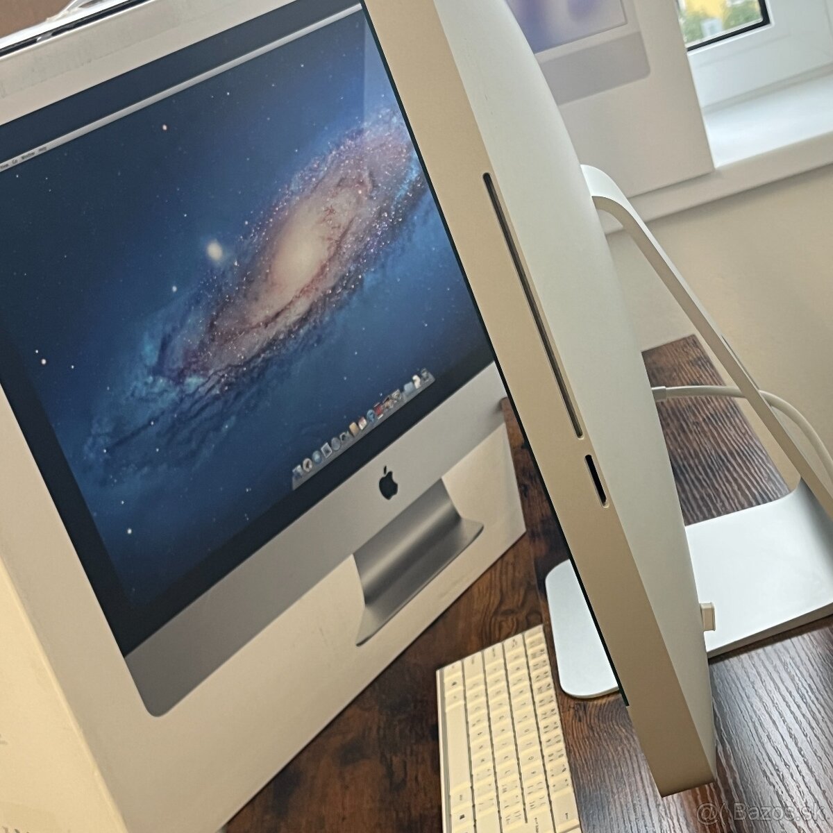 💻 Apple iMac 27” • i5 • 500 GB SSD • 16 GB RAM - - 5
