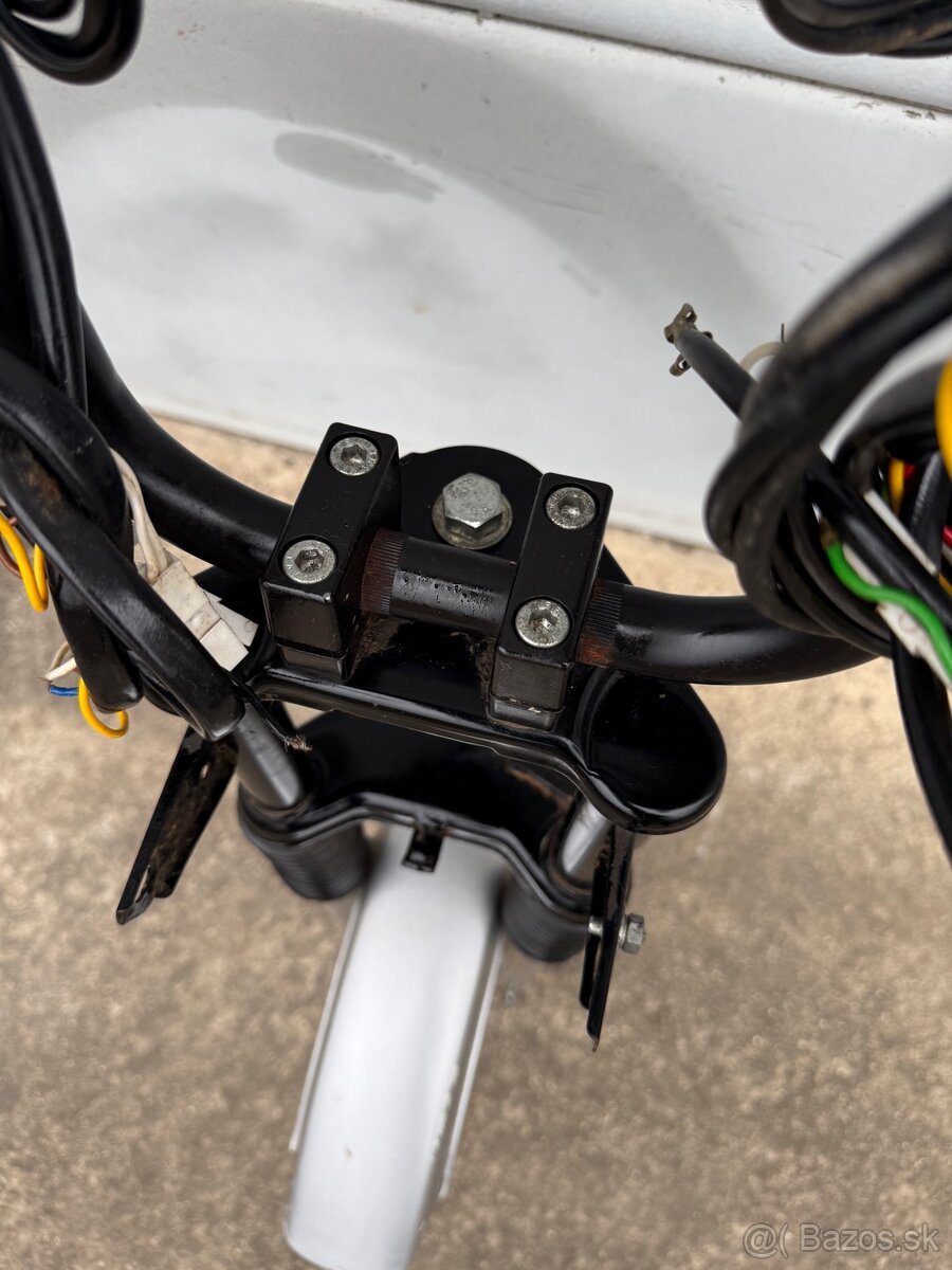 Manet korado predná vidlica - 5