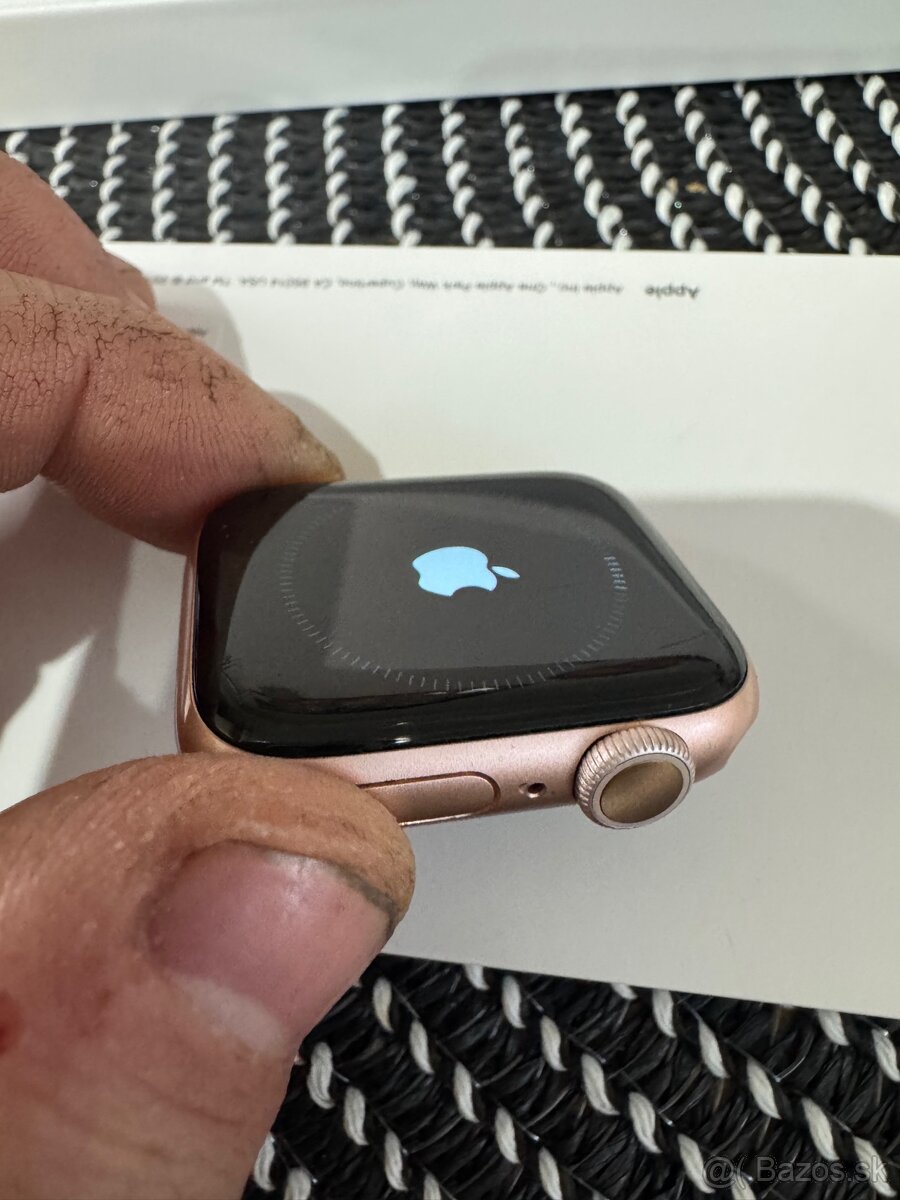 Apple Watch series 6 40mm Gold - 5