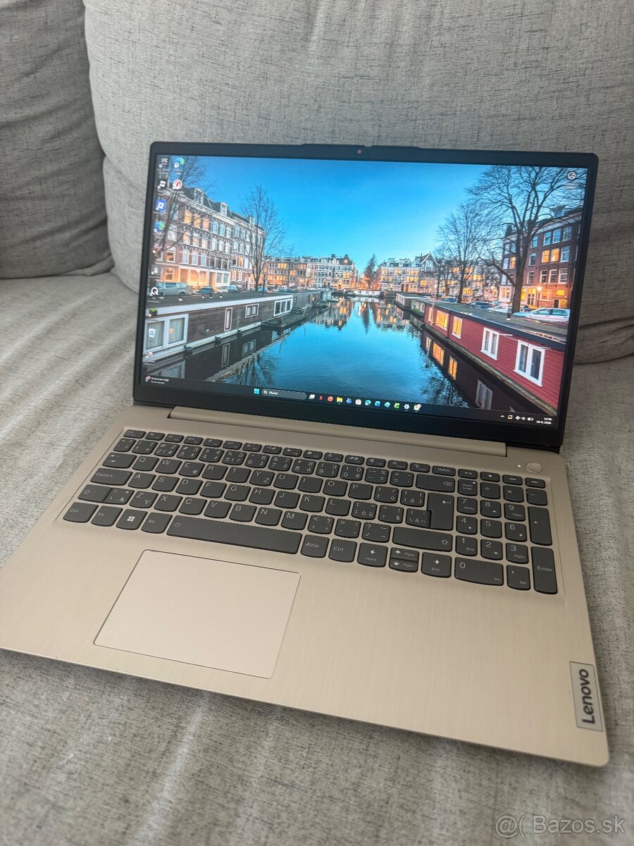 Lenovo IdeaPad 3 15ITL6 - 5