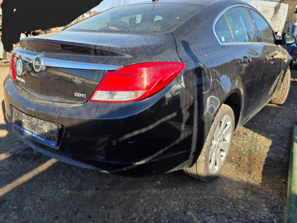 Opel Insignia A sedan predná kapota - 5