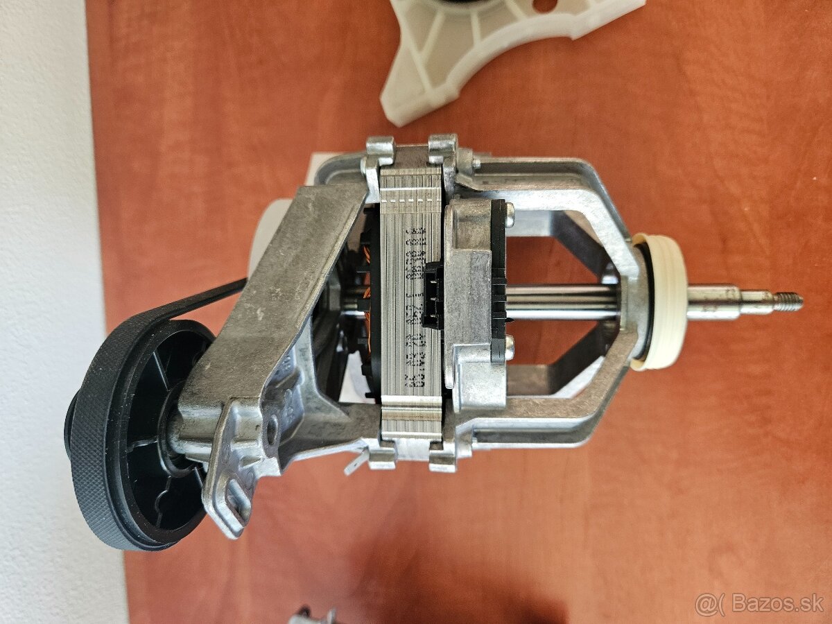 Predám 4 ks nových motorov do práčok BSH / BOSCH - 5