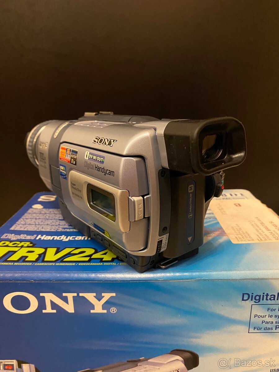 Videokamera SONY DCR-TRV240E - 5