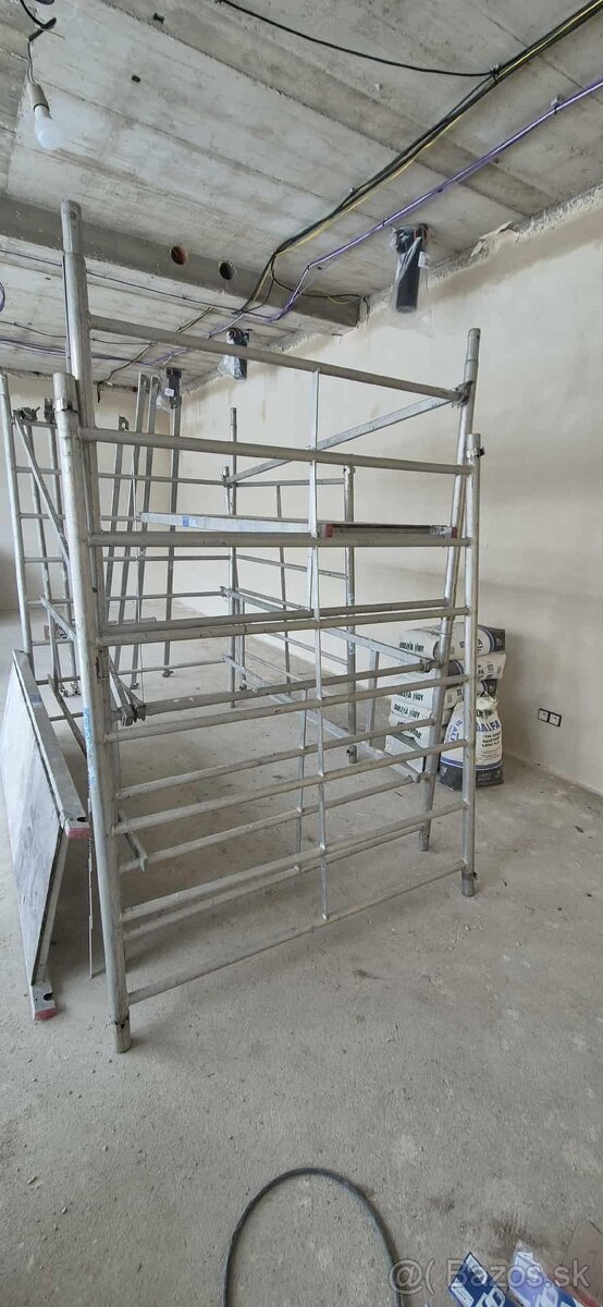 pojazdné lešenie - 5