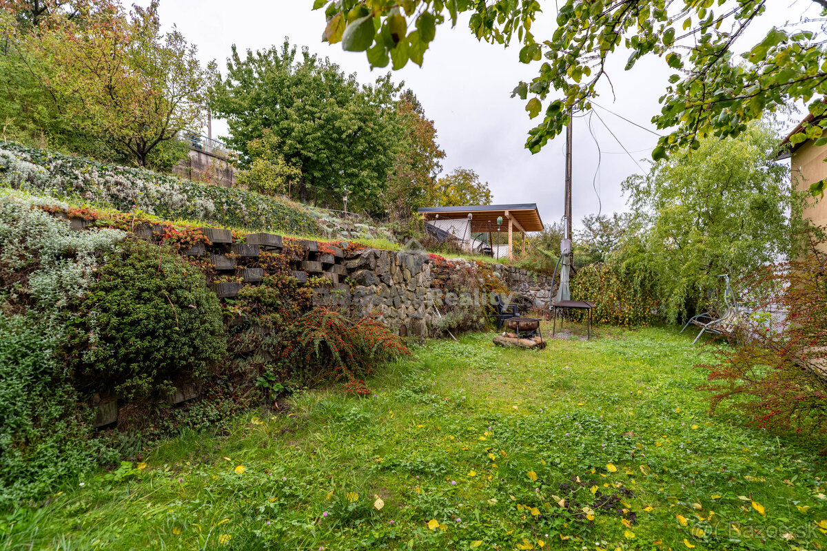 NA PREDAJ 6 IZBOVÝ RODINNÝ DOM S DVOMI BYTOVÝMI JEDNOTKAMI | - 5