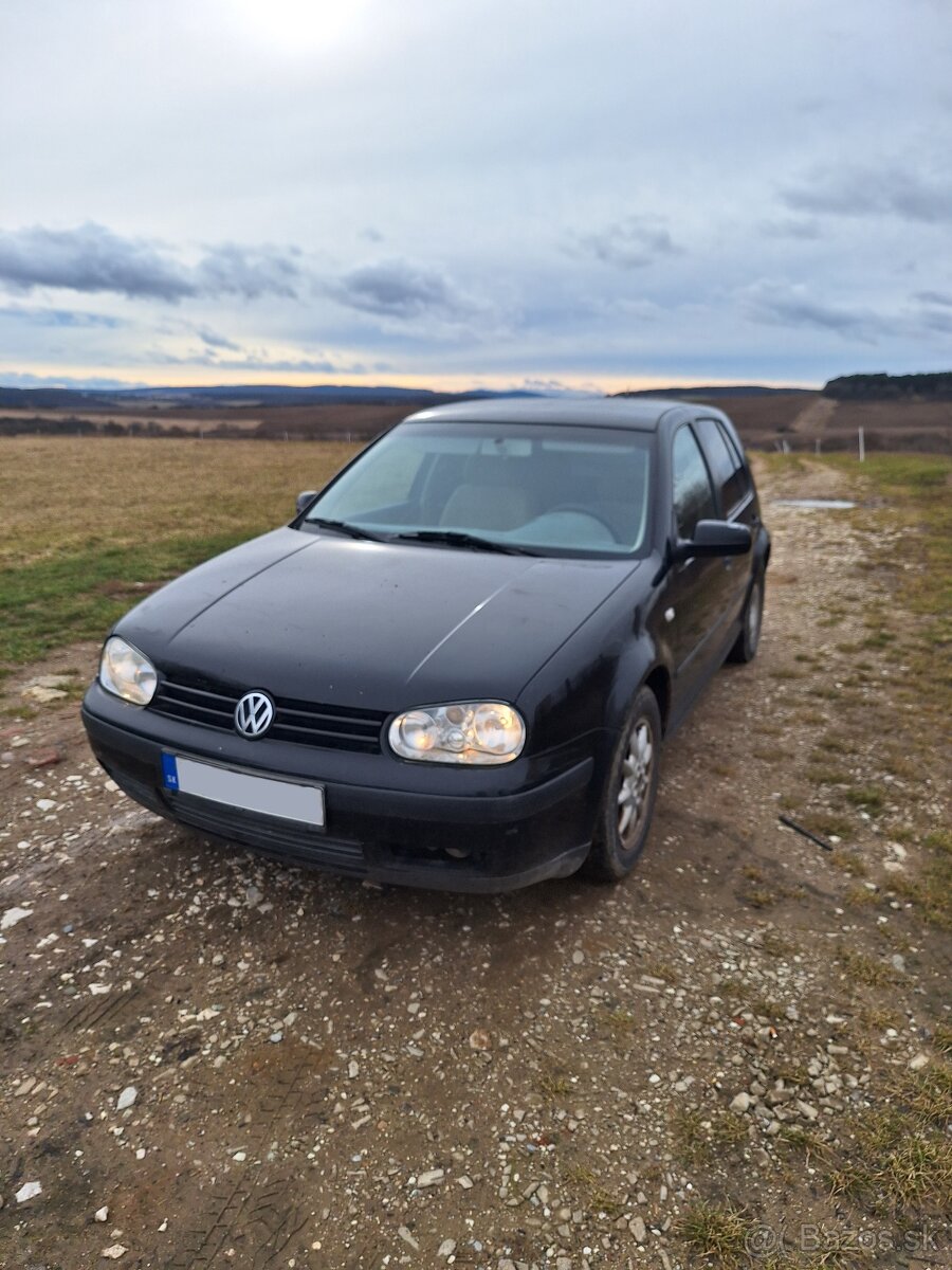 Rozpredám golf 4 1.6 55kw - 5