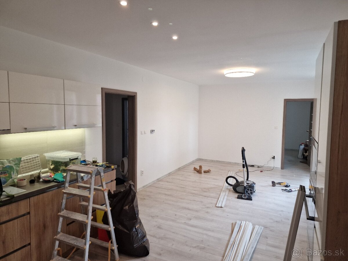 Maľovanie airless, maliarske práce, opravy, tmelenie - 5