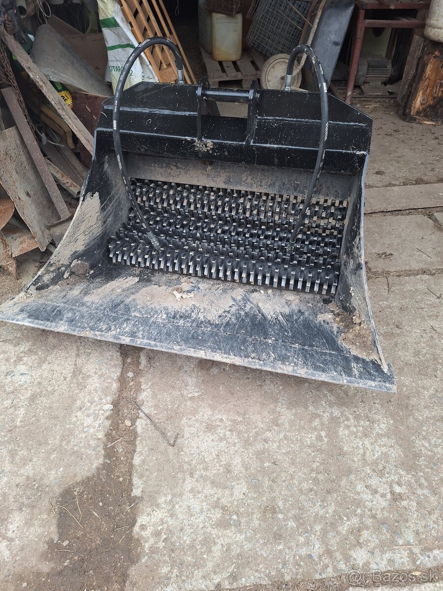 JCB preosievacia triediaca lyžica - 5