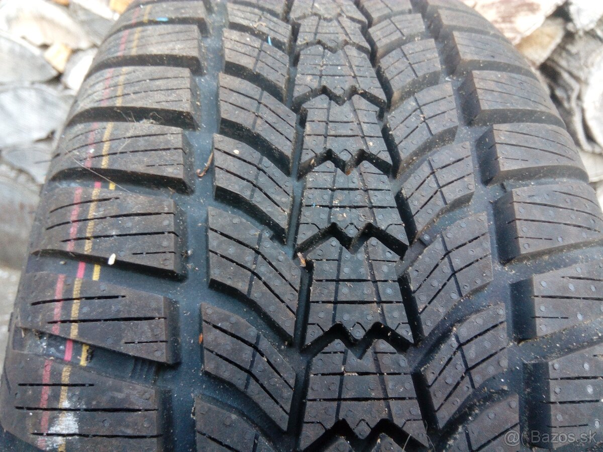 215/55R16 SAVA Zimna - 5