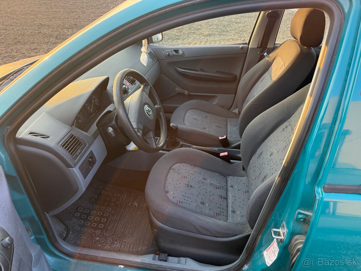 Skoda Fabia 1,4i 50kw - 5