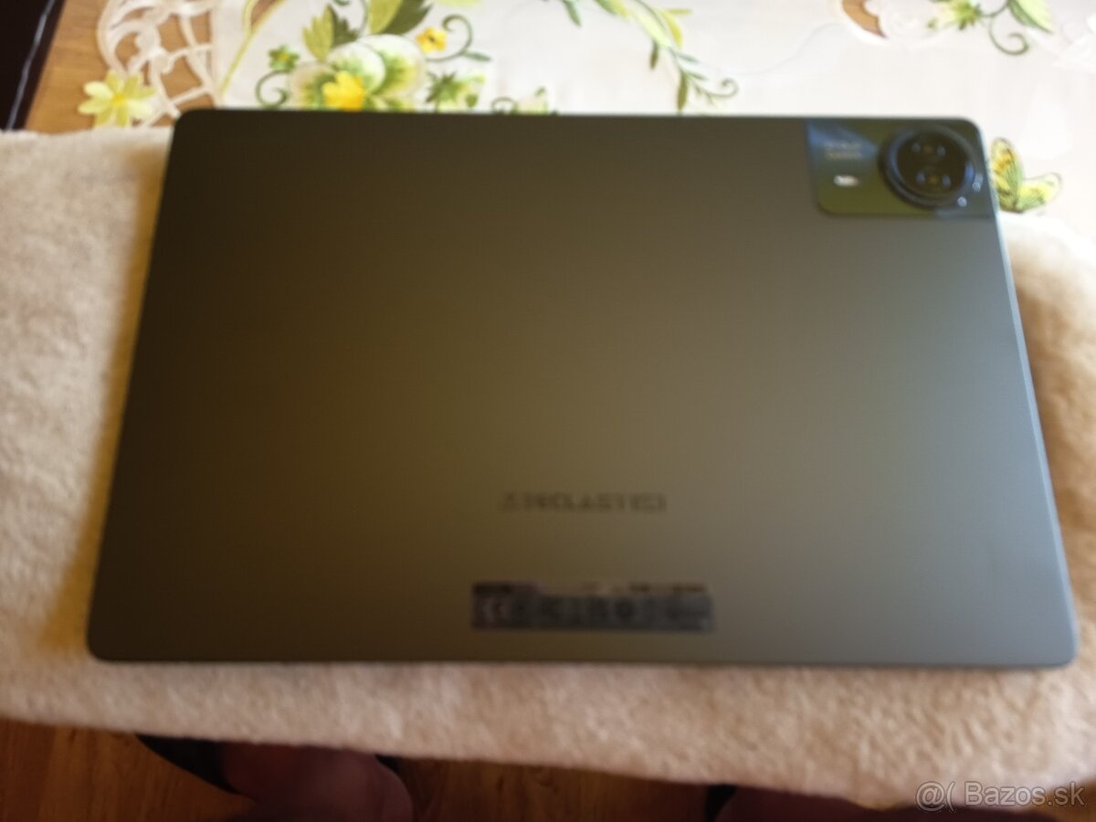 Predám čisto nový tablet Teclast T65 Max - 5