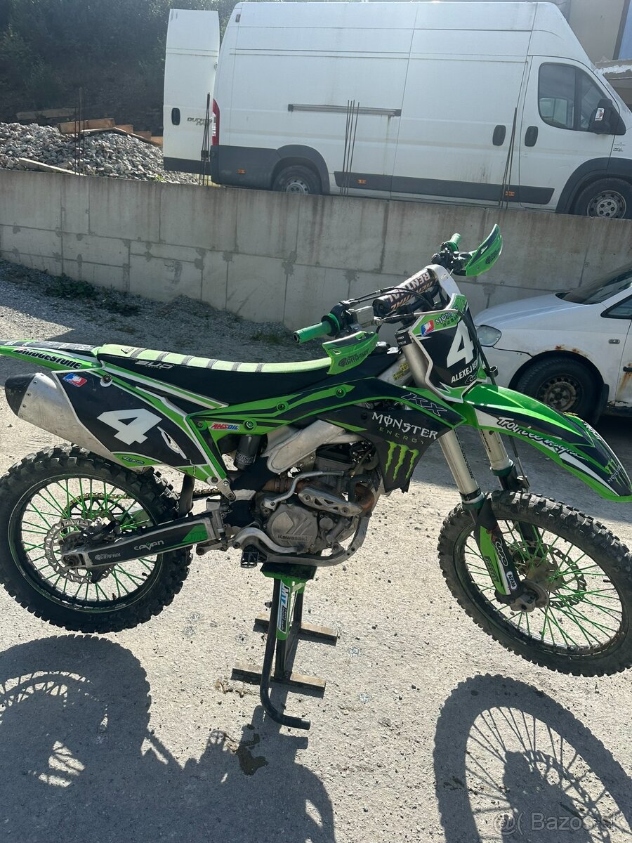 Ponukam na predaj Kawasaki kxf 250 2017