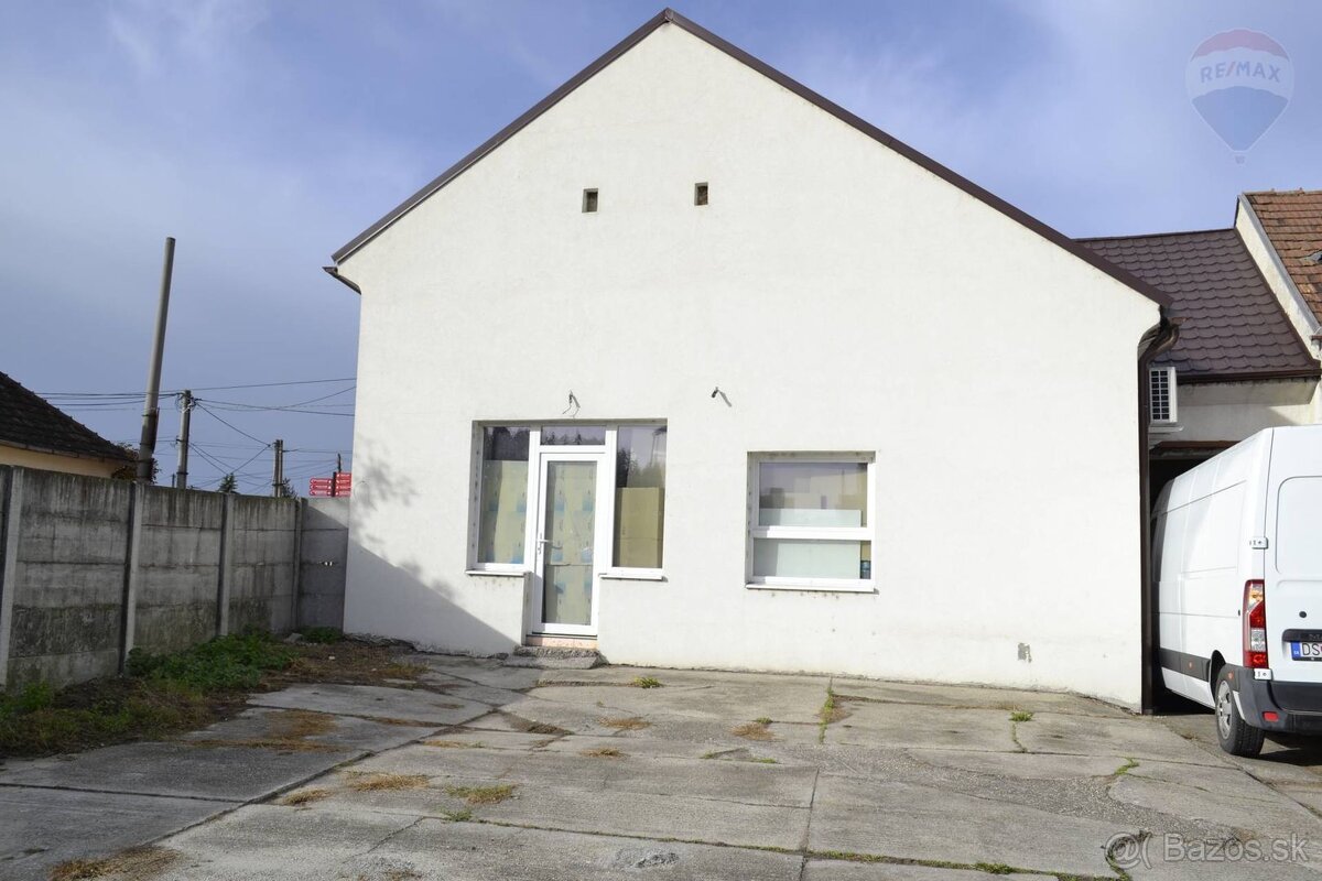 Predaj komerčného priestoru v centre mesta Veľký Meder - 5