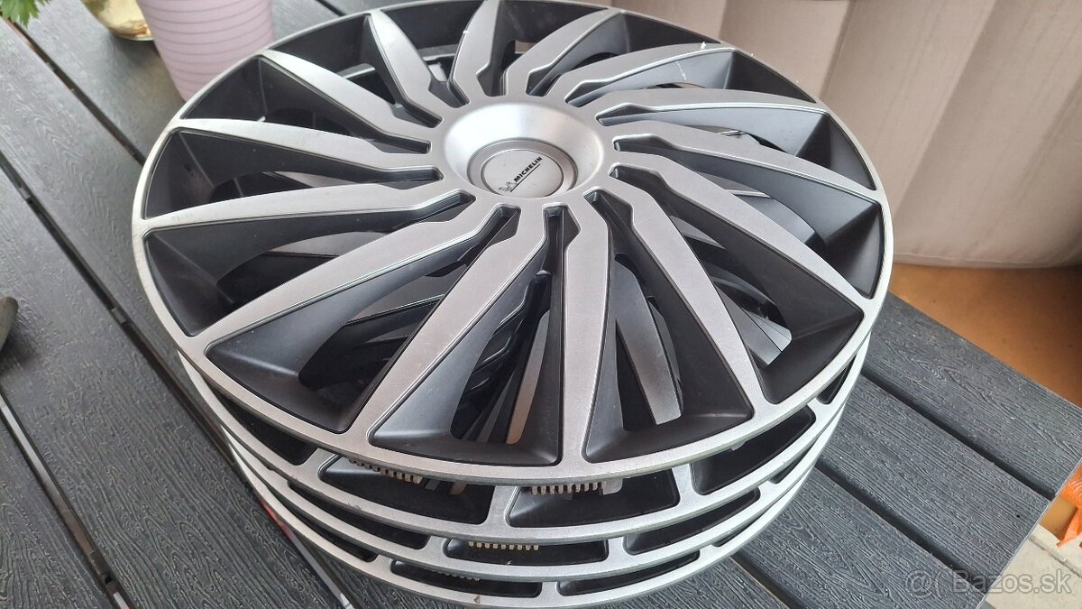 Plechové disky + zimné gumy - 5