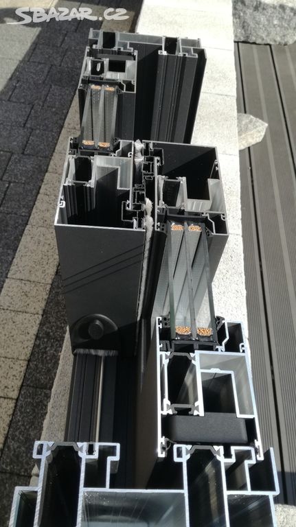 Hs portál hliník 3000x2200mm trojsklo profil Ultraglide. - 5