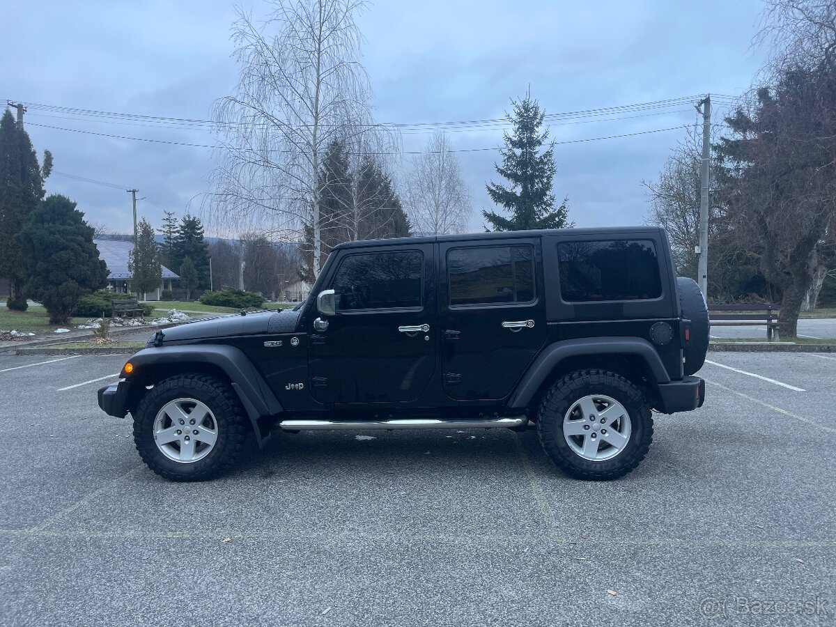 Jeep Wrangler - 5