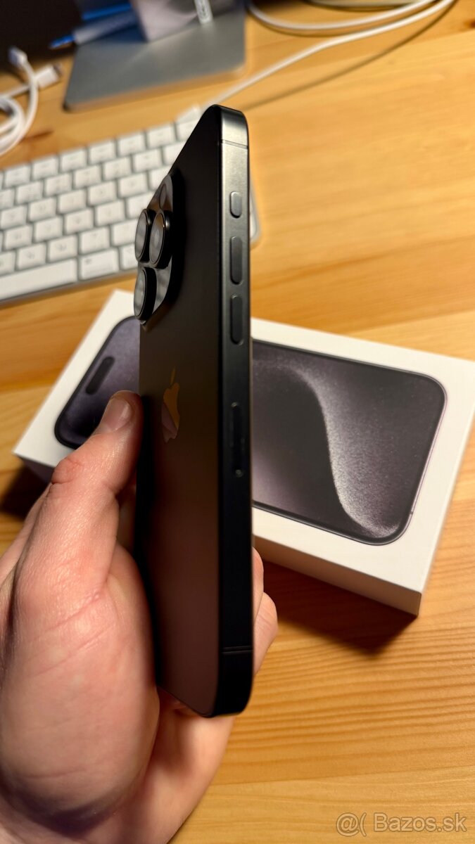  iPhone 15 PRO 256 GB čierny - 5