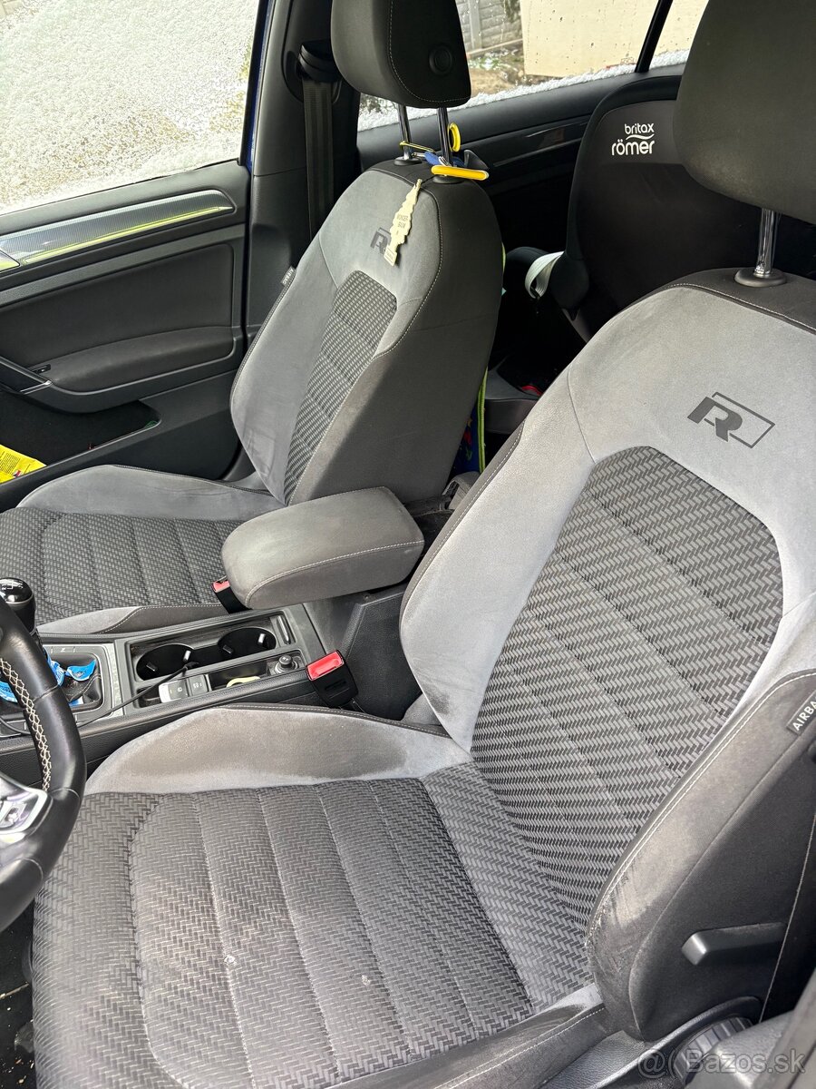 VW Golf 7 Variant R-Line packet - 110kw manuál - 5