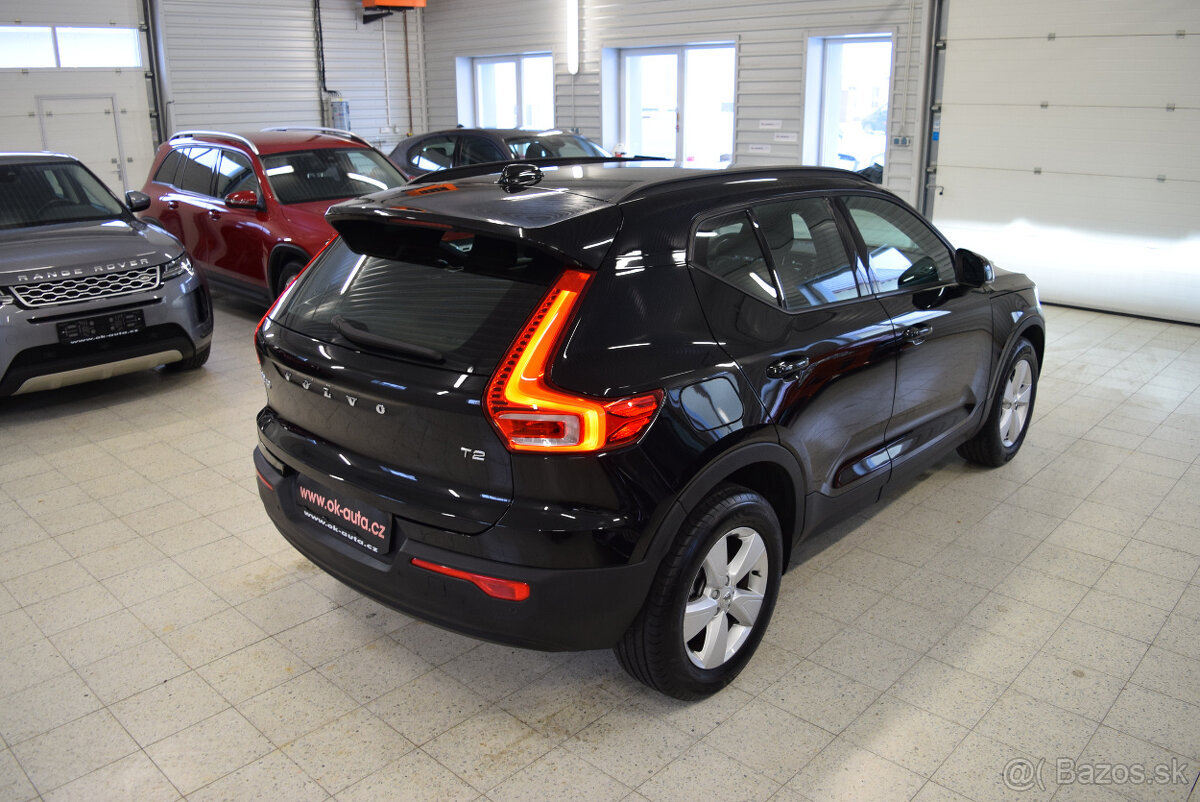 Volvo XC40 T2 MOMENTUM AUTOMAT-DPH 2022 - 5